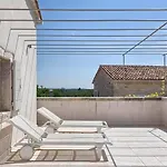 Charlotte For 14 Persons With 73m2 Pool In Istria - Daily Housekeeping & Breakfast Service Radovani