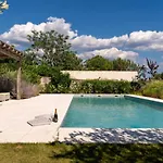 Charlotte For 14 Persons With 73m2 Pool In Istria - Daily Housekeeping & Breakfast Service Villa